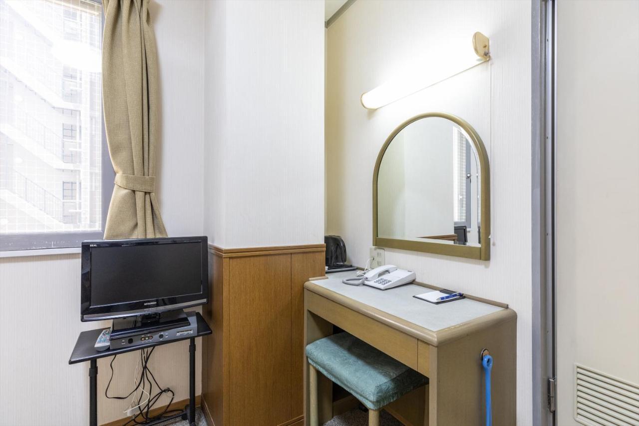 Tabist Business Hotel Takamado Shin-Omiya Нара Екстер'єр фото