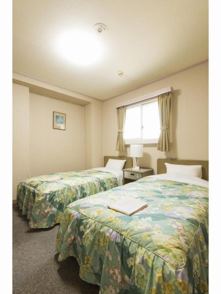 Tabist Business Hotel Takamado Shin-Omiya Нара Екстер'єр фото